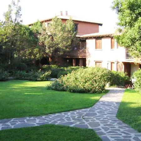 Rudargia 3 Aparthotel *